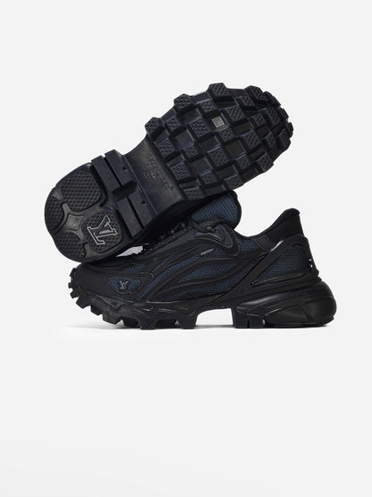 Louis Vuitton Summit Black