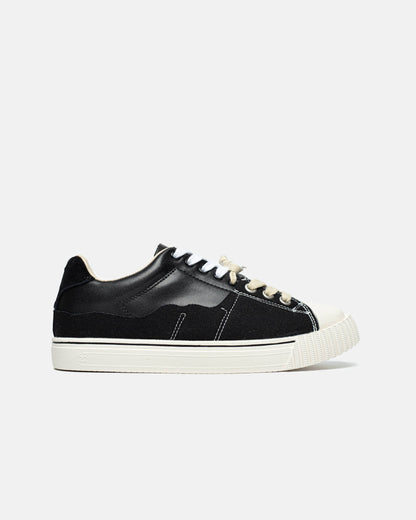 Maison Margiela New Evolution Black White