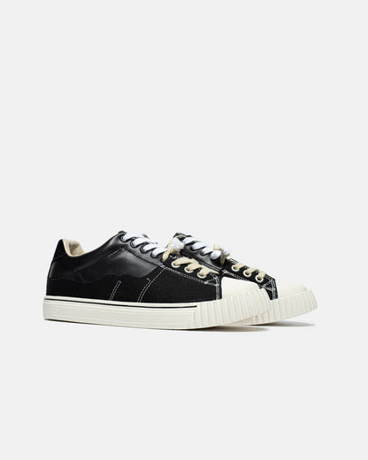Maison Margiela New Evolution Black White