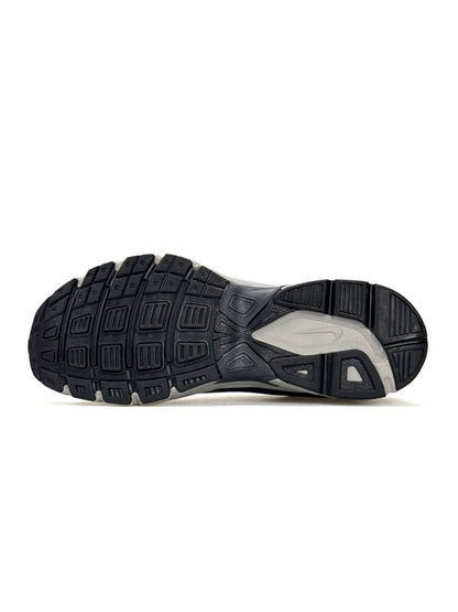 Nike x Supreme Big Size Grey Black White (великан)
