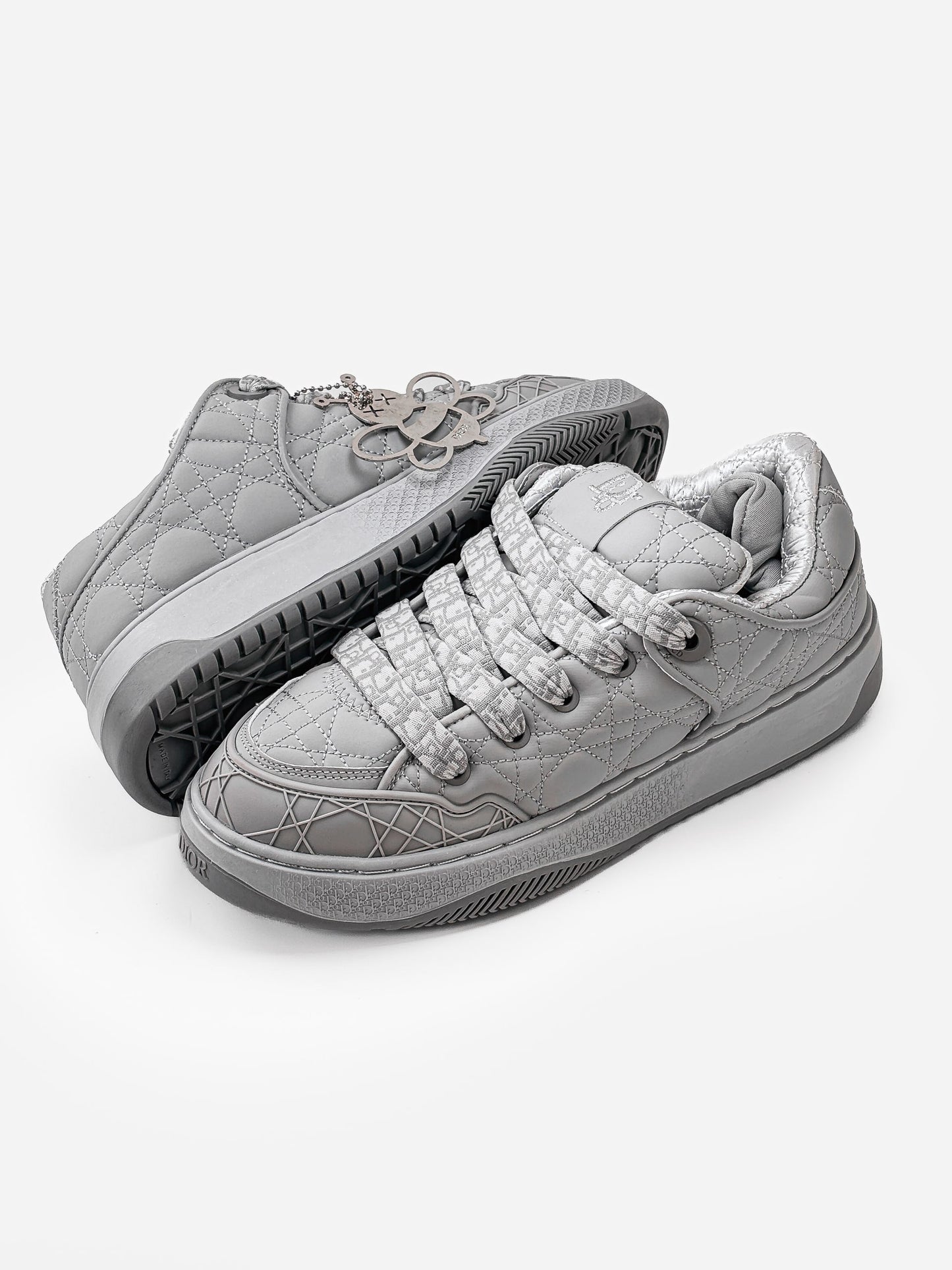 Christian Dior B9S Skater Grey