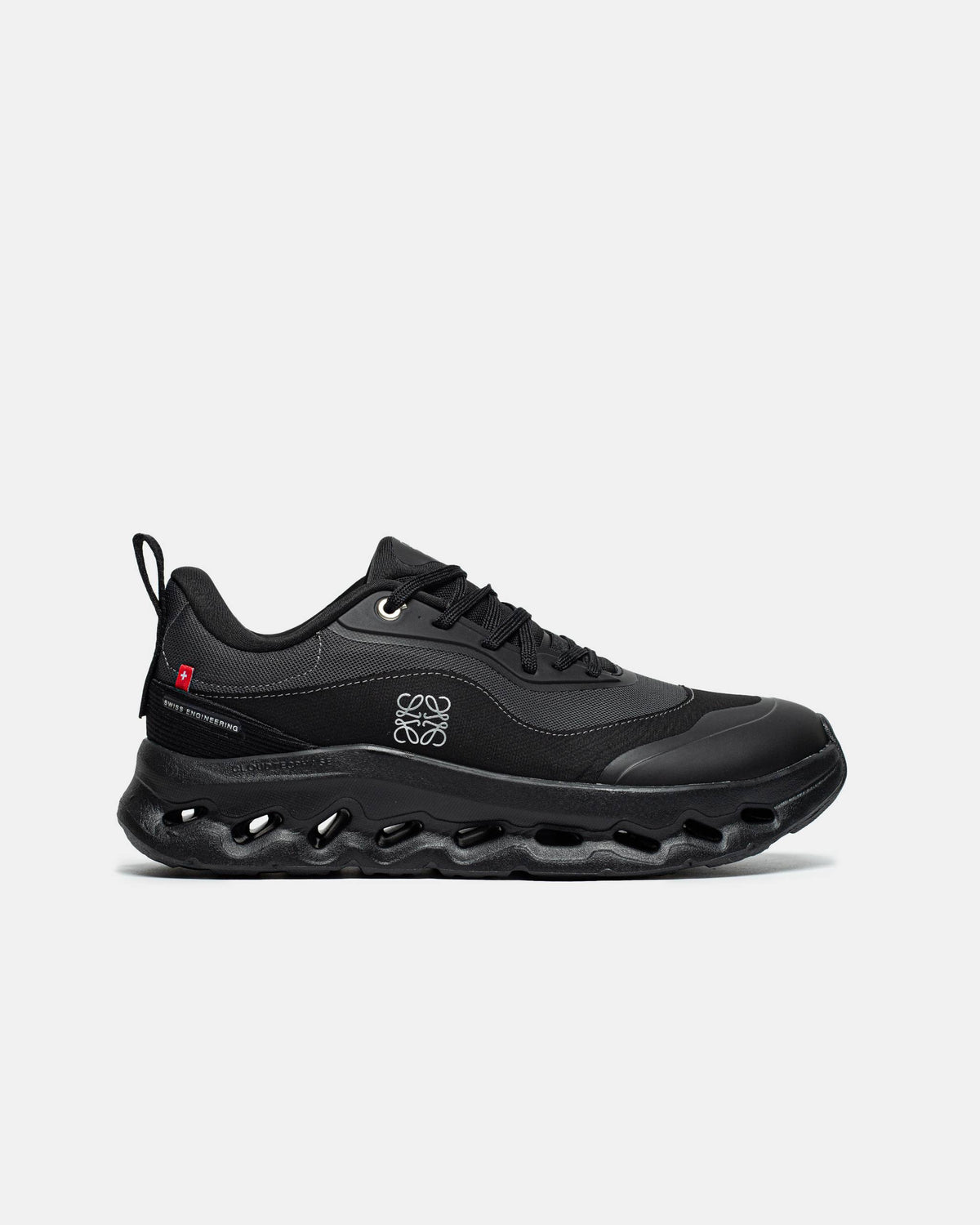 Loewe x ON Cloudtilt Black