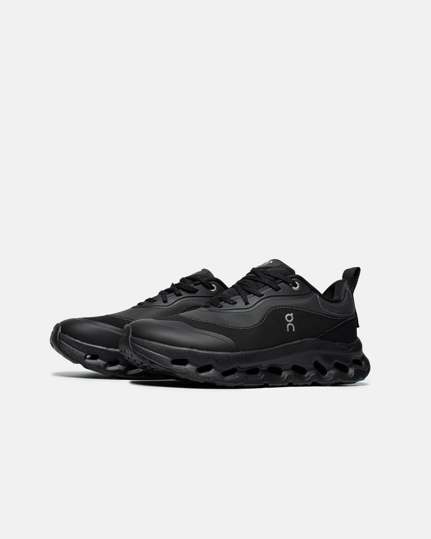 Loewe x ON Cloudtilt Black
