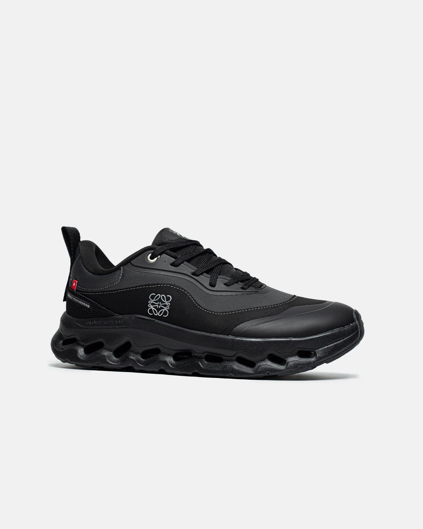 Loewe x ON Cloudtilt Black