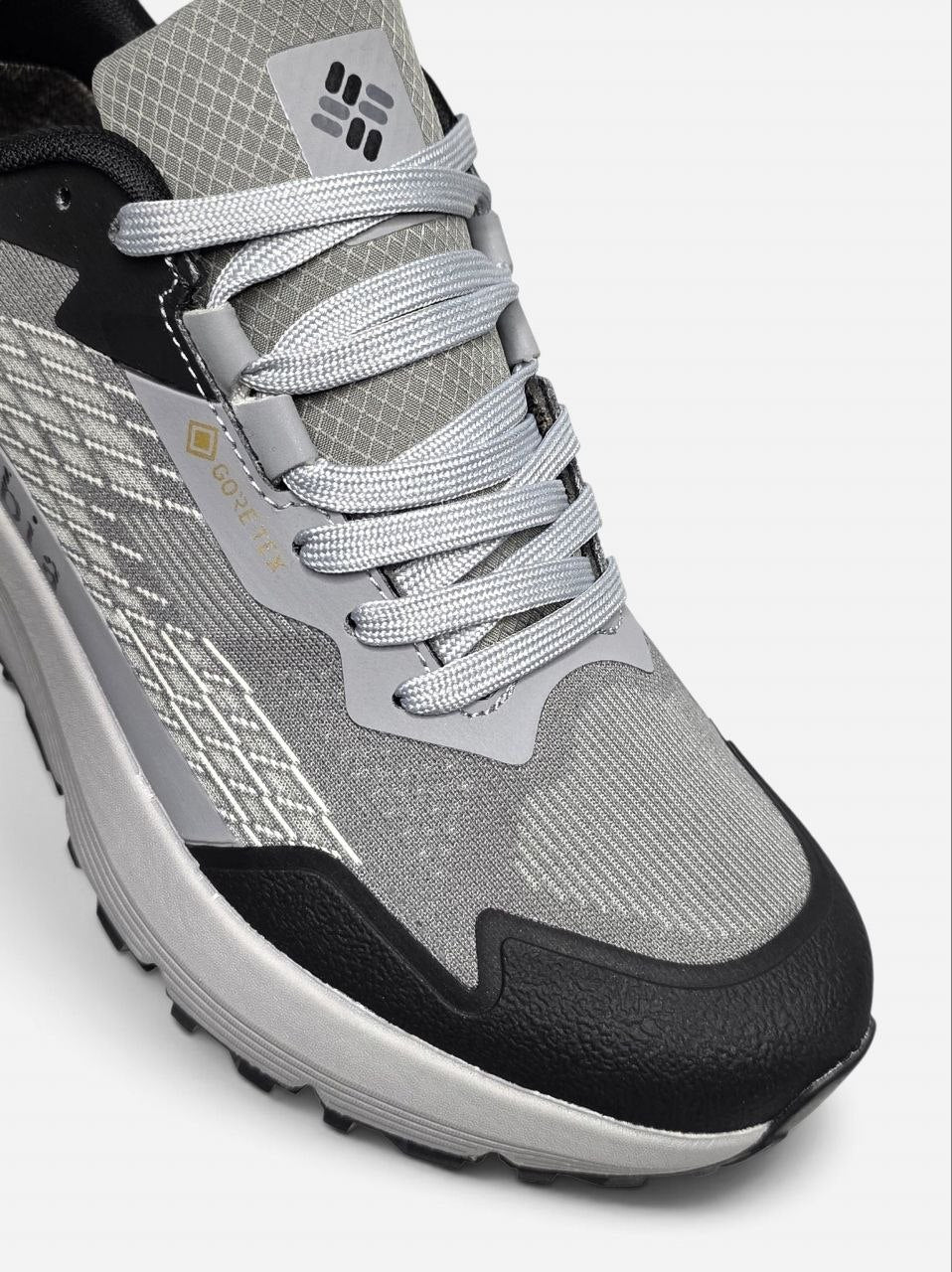 Columbia Hatana Max Gore-Tex Grey Black