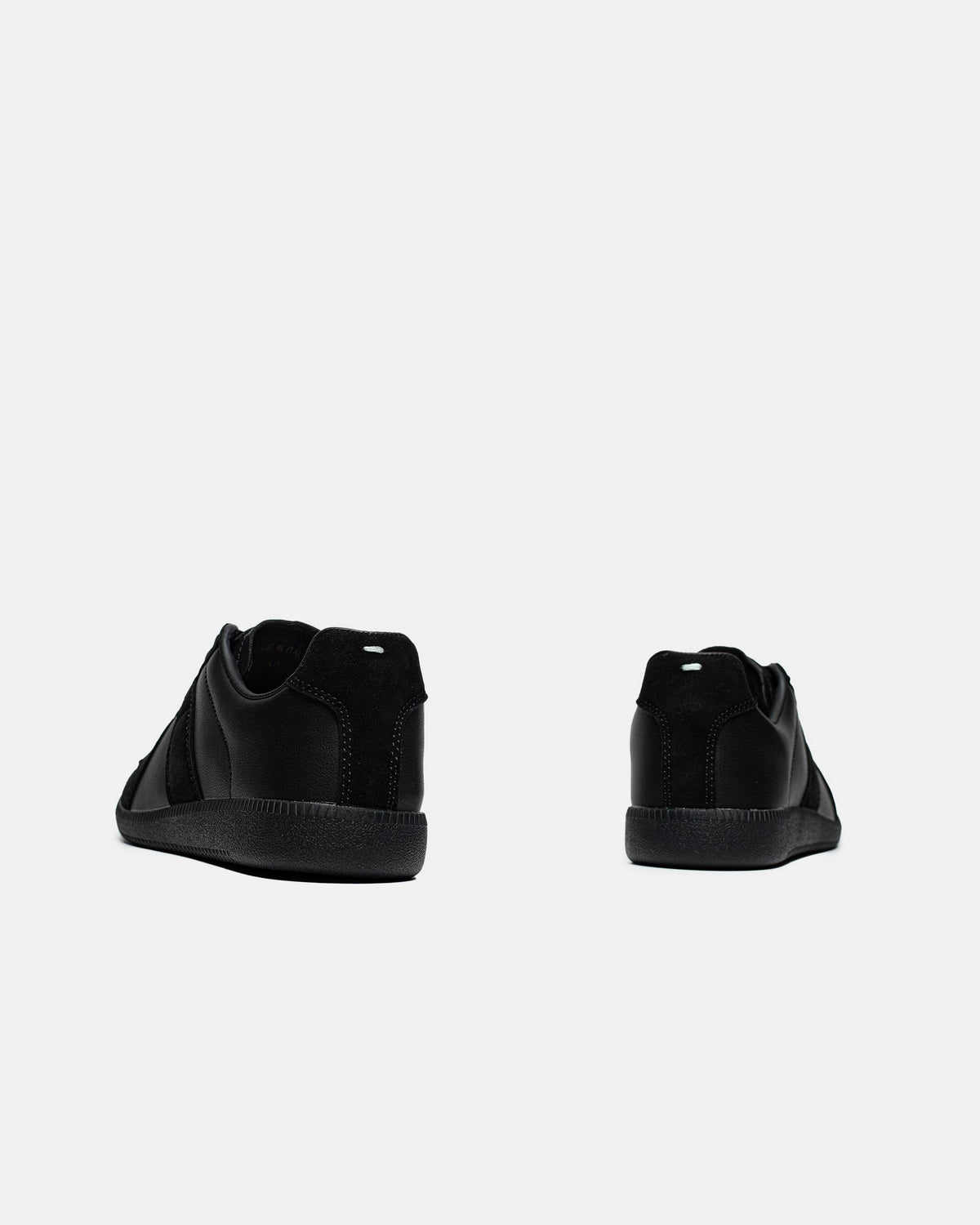 Maison Margiela Replica Triple Black