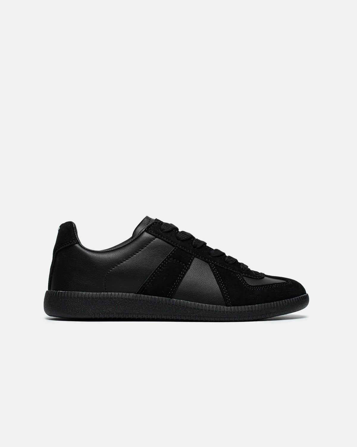 Maison Margiela Replica Triple Black