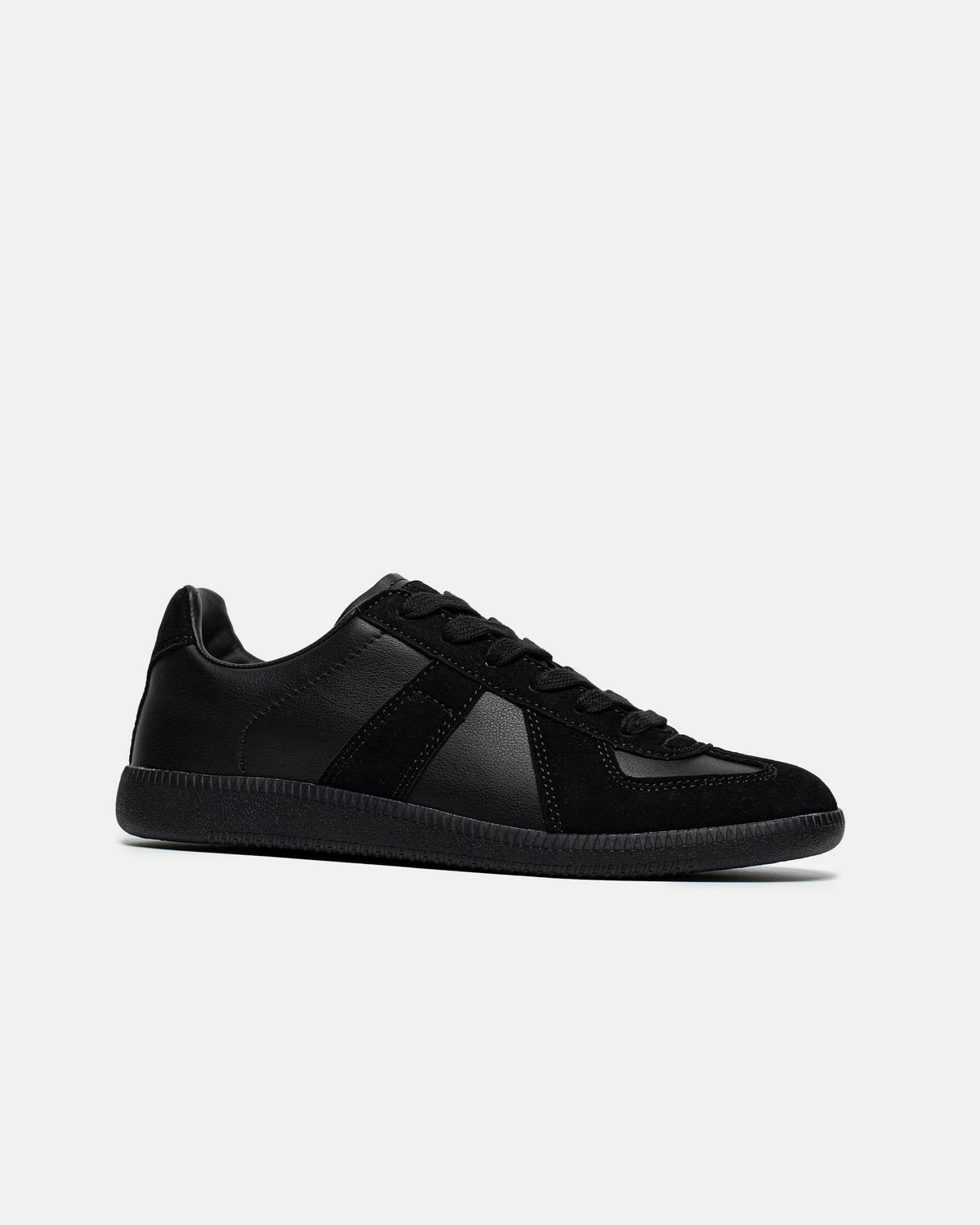 Maison Margiela Replica Triple Black