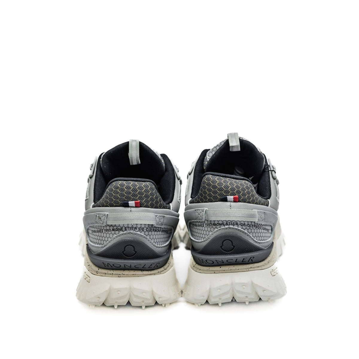 Moncler Equipements Trailgrip Grey