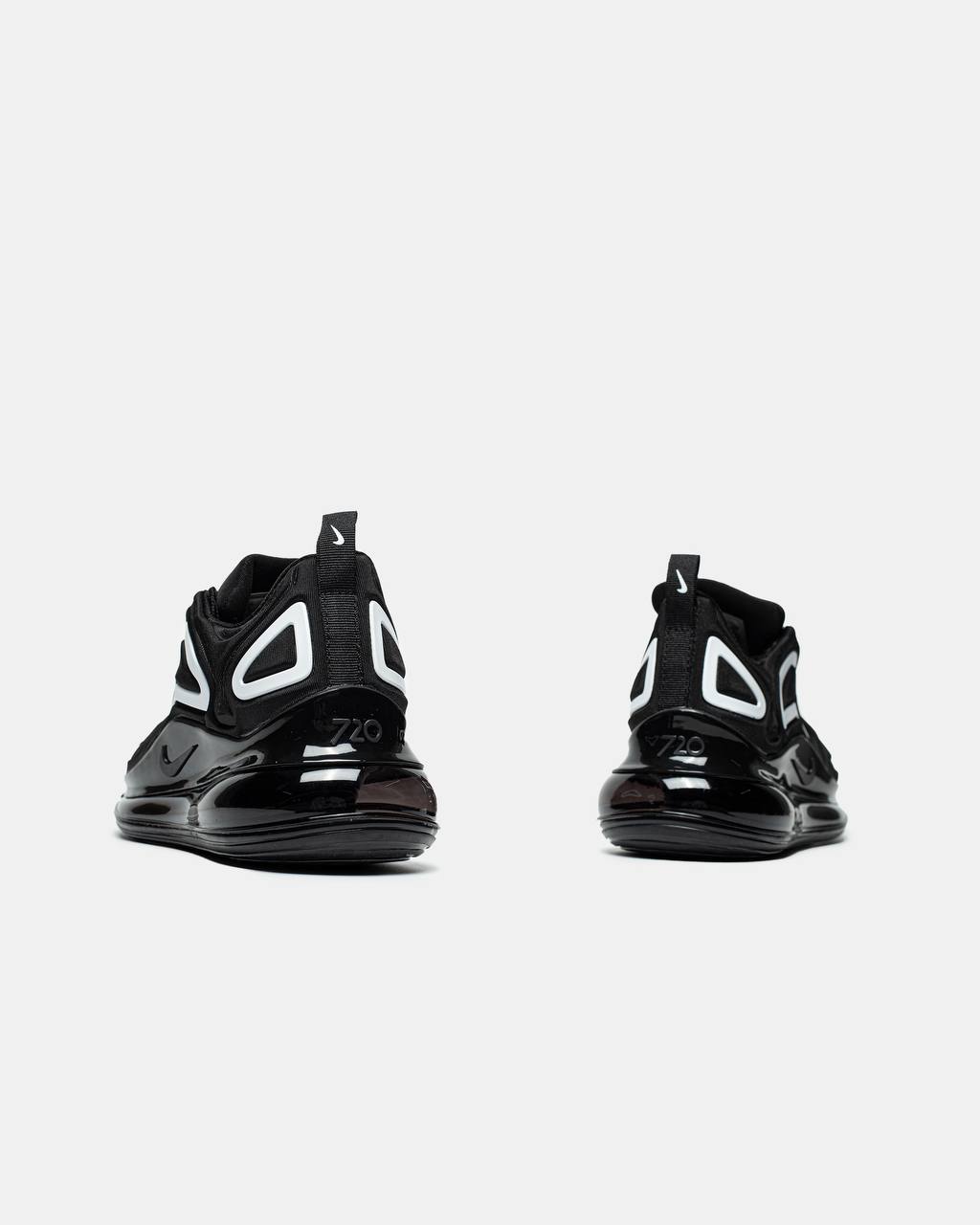 Nike Air Max 720 Black White