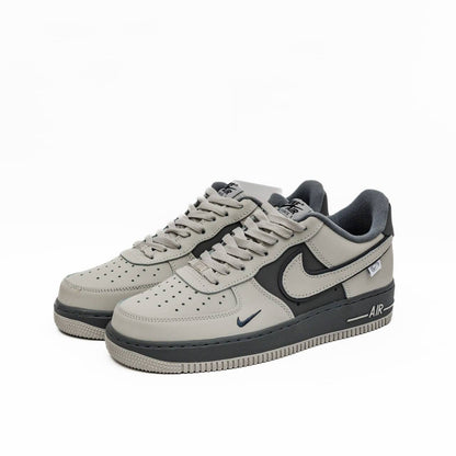 Nike Air Force Grey