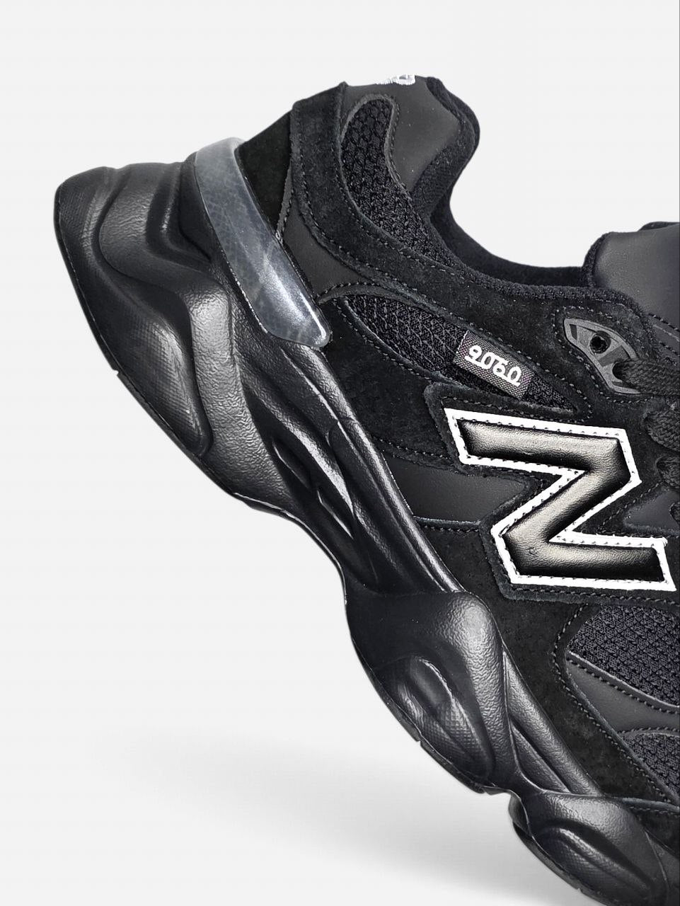 New Balance 9060 Gore-Tex Black