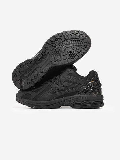 New Balance 1906R Fur Graphite Black