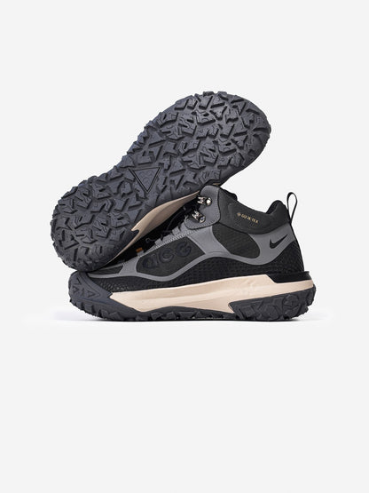 Nike ACG Mountain Fly Fur Grey Black