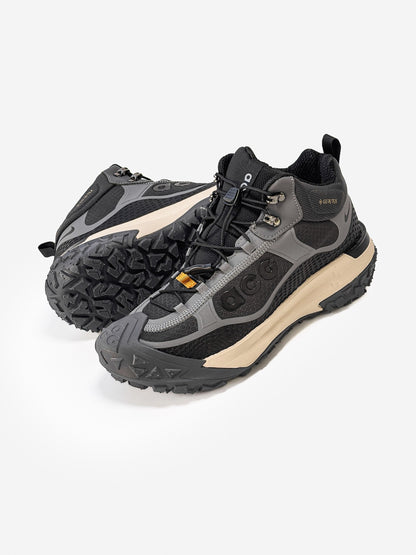 Nike ACG Mountain Fly Fur Grey Black