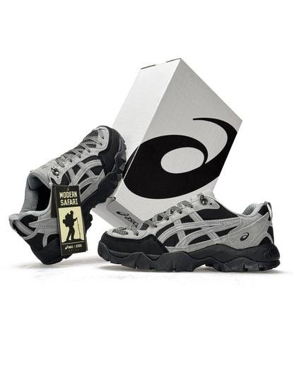 Asics Gel-Pickax GTX Gore-Tex Pale Grey Black