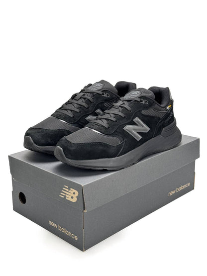 New Balance 880 GTX Gore-Tex Black
