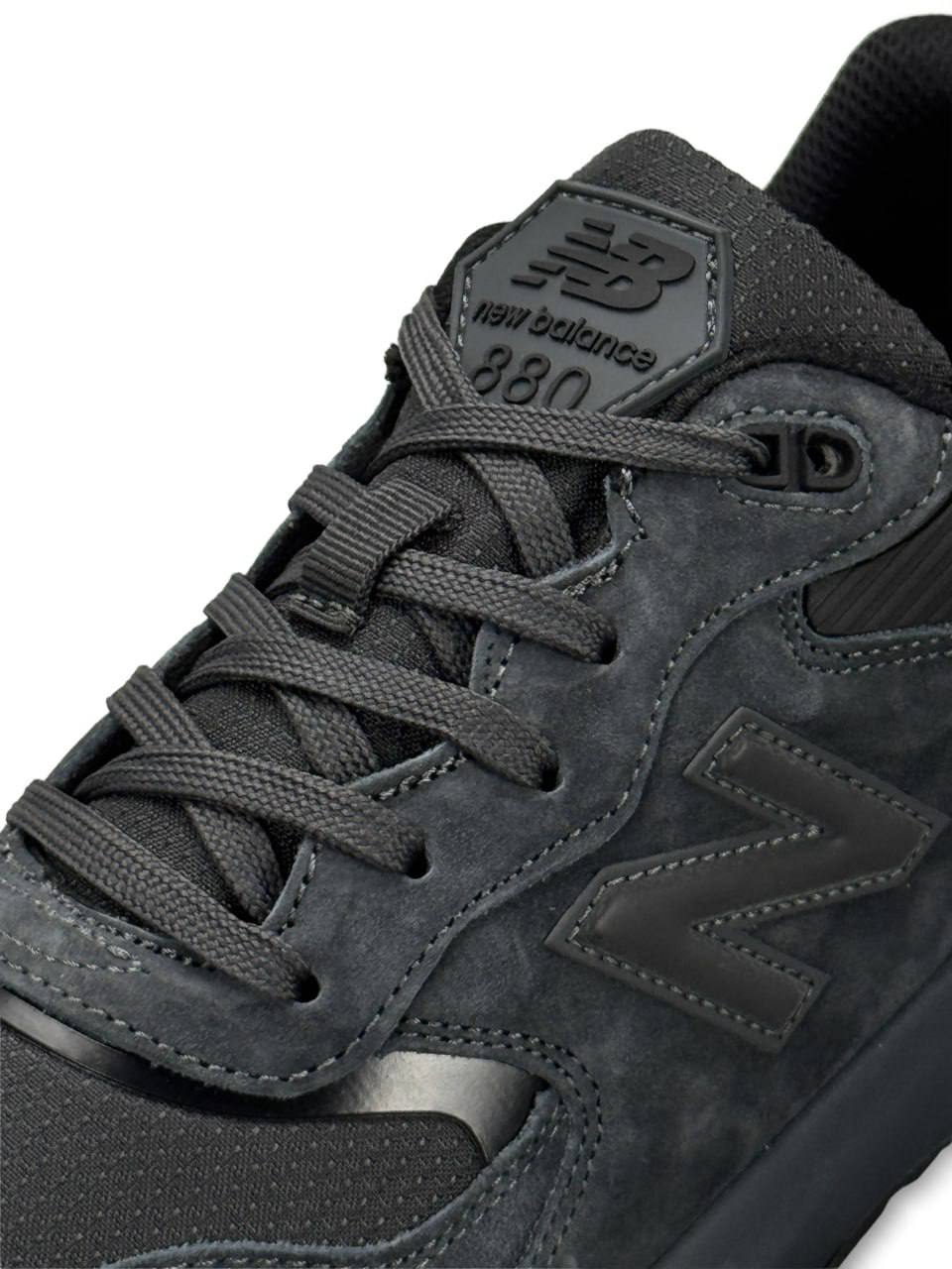 New Balance 880 GTX Gore-Tex Dark Grey