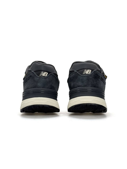 New Balance 880 GTX Gore-Tex Grey Beige