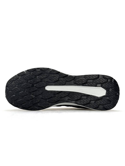 New Balance 880 GTX Gore-Tex Black White