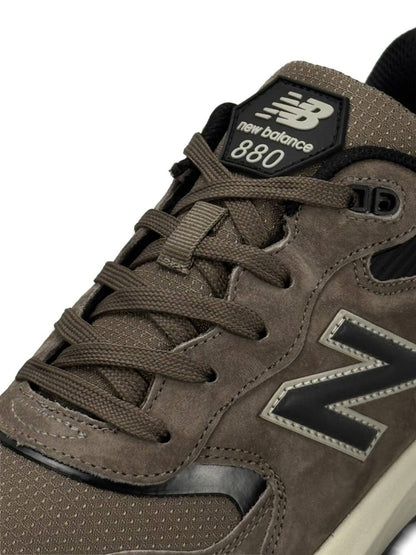 New Balance 880 GTX Gore-Tex Taupe Black