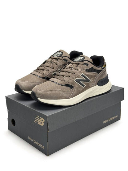 New Balance 880 GTX Gore-Tex Taupe Black