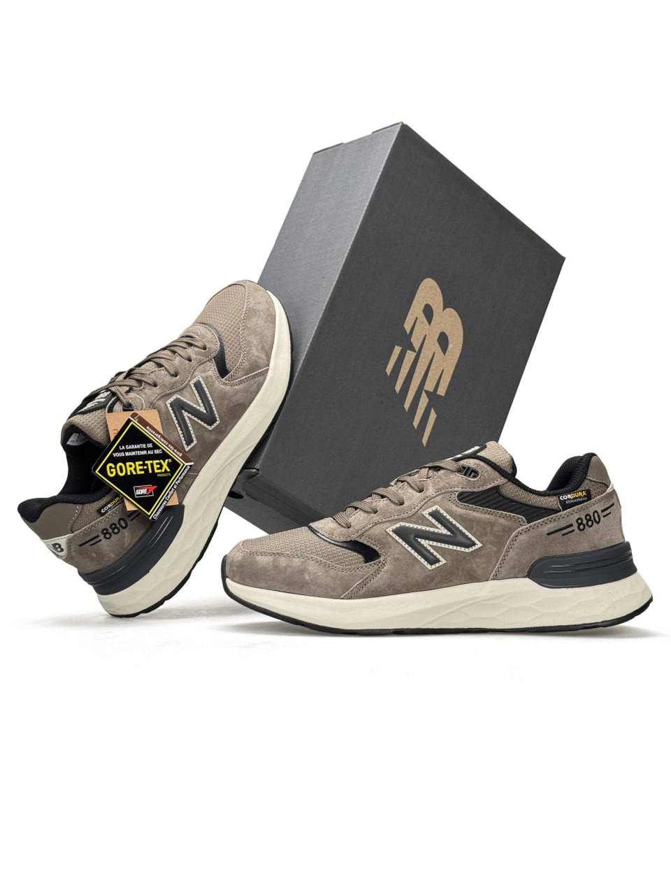 New Balance 880 GTX Gore-Tex Taupe Black