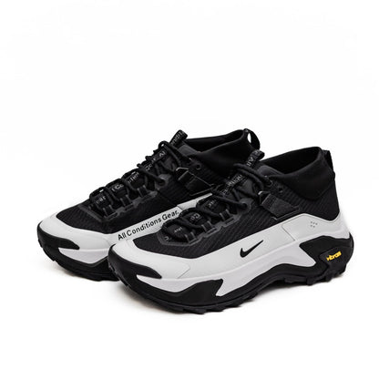 Nike ACG Zegama Hike Black White