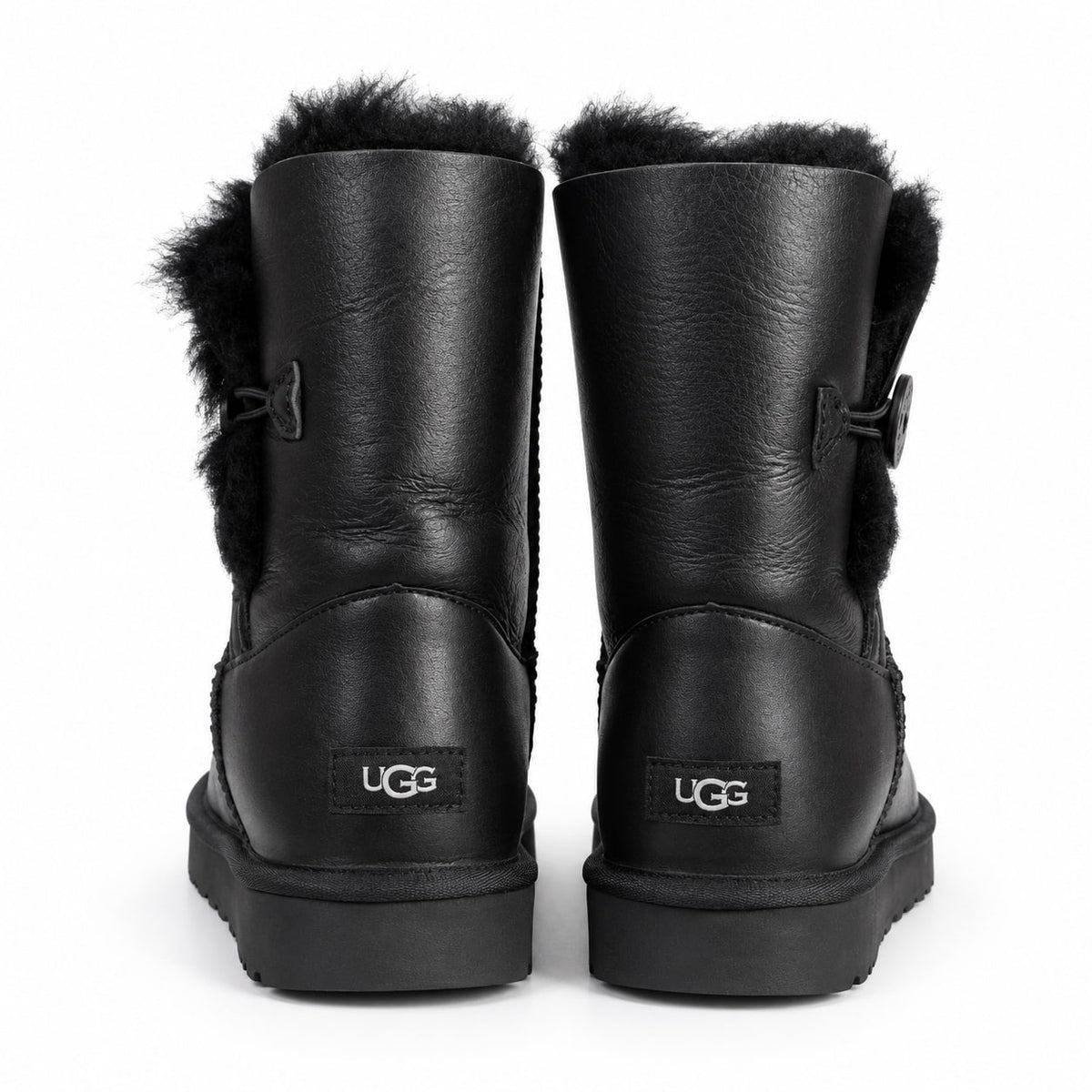 UGG Bailey Button Leather Black