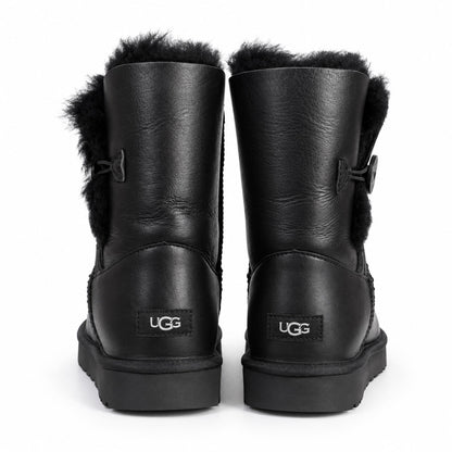 UGG Bailey Button Leather Black