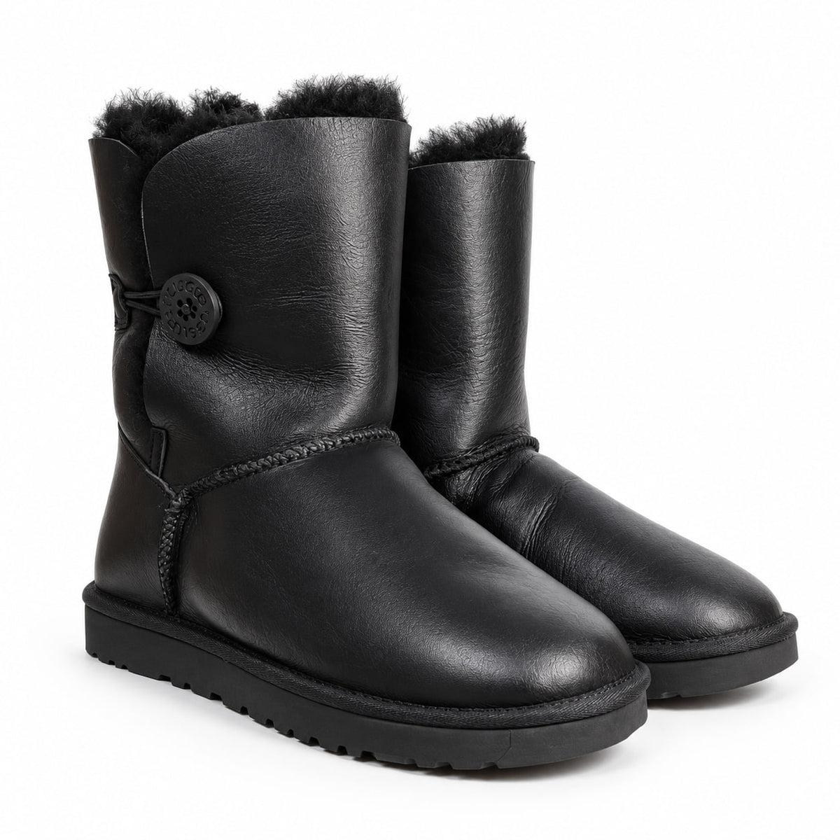 UGG Bailey Button Leather Black