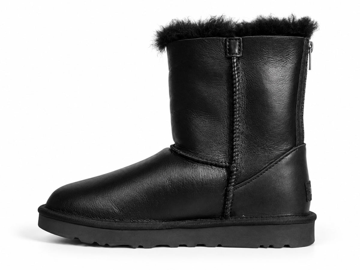 UGG Classic Zip Short Leather Black