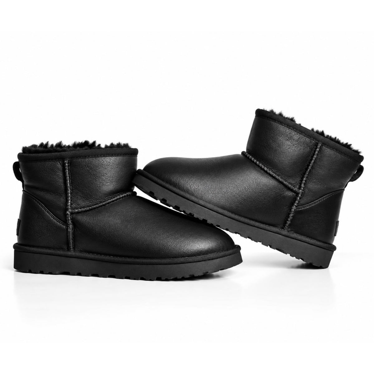 UGG Classic Mini Leather Black