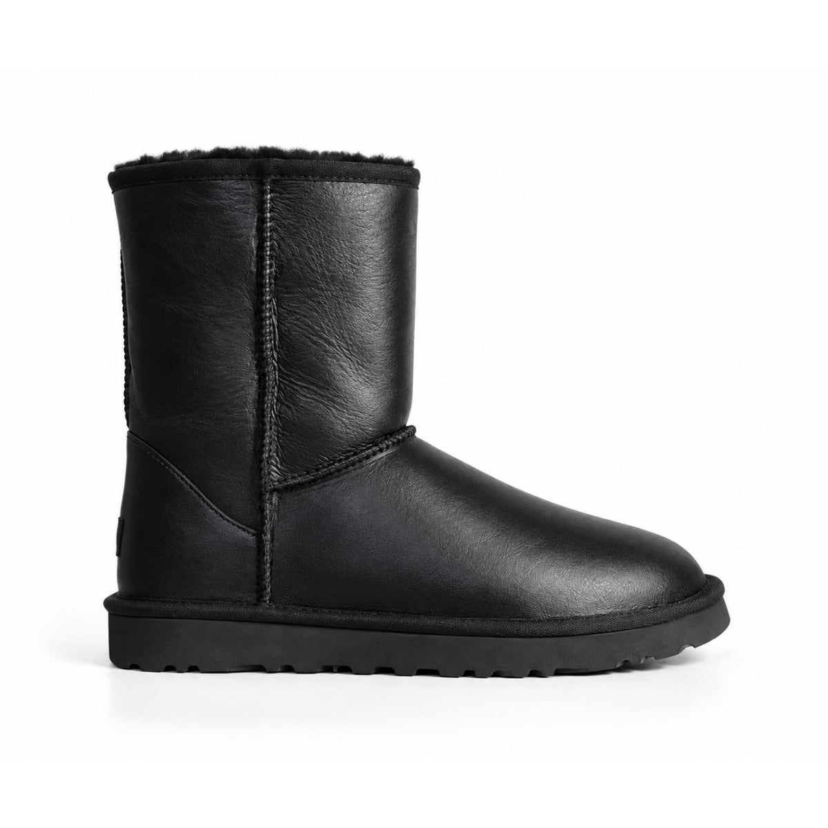UGG Classic Short Leather Black