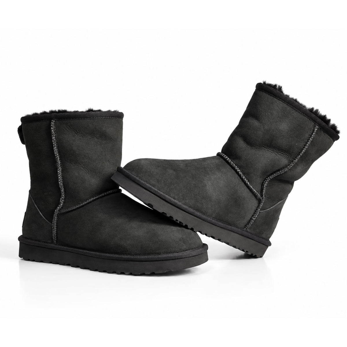 UGG Classic Short Black