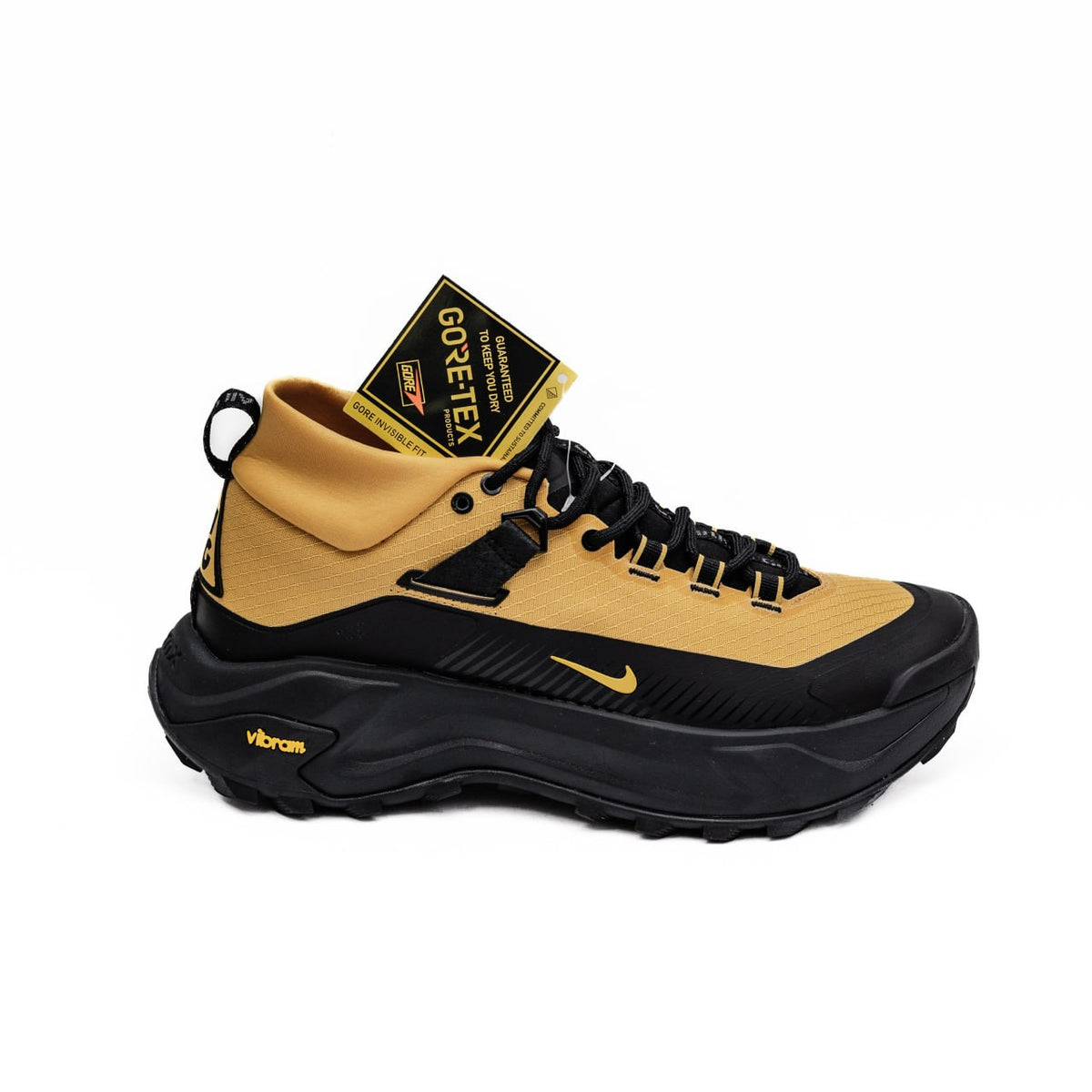 Nike ACG Zegama Hike Black Yellow