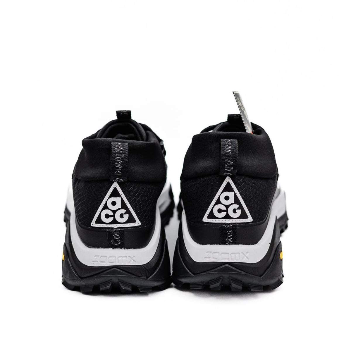 Nike ACG Zegama Hike Black White