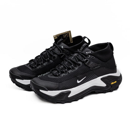 Nike ACG Zegama Hike Black White